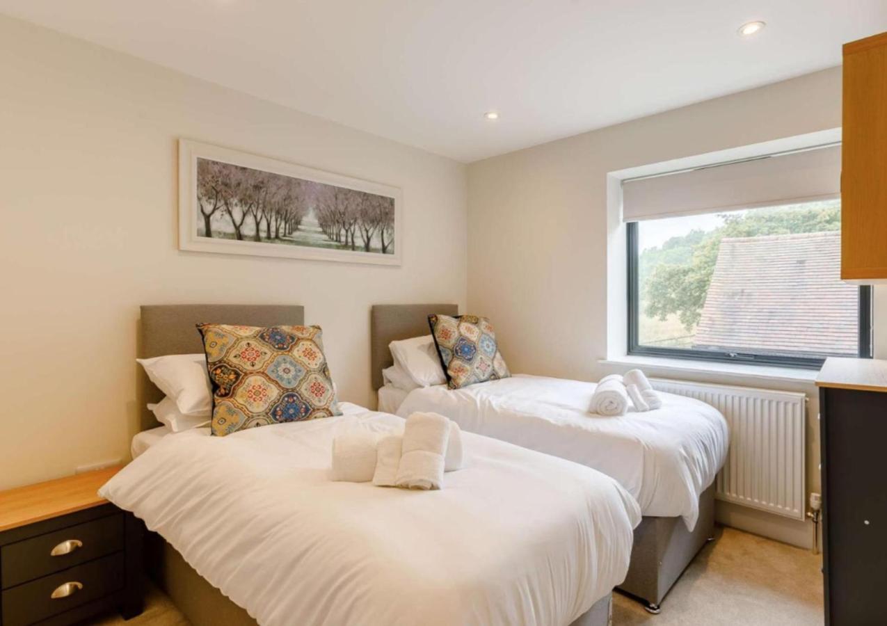 Coughton Fawn Cottage Disabled Adapted 3 Bedroom Hot Tub מראה חיצוני תמונה